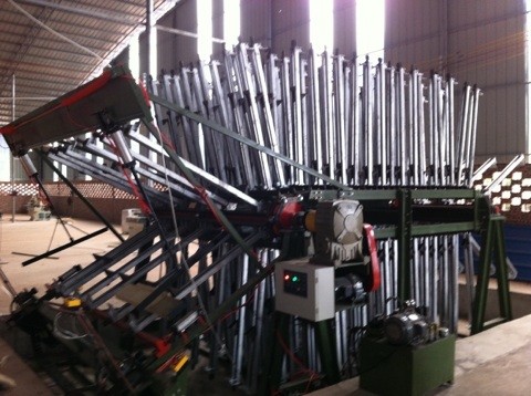 臺(tái)灣拼板機(jī)