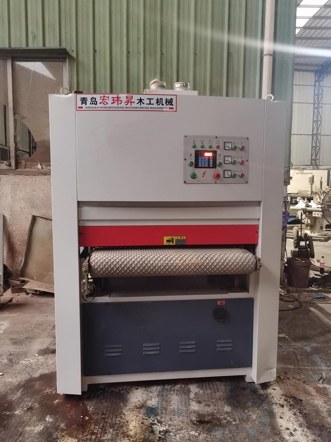 木工寬帶砂光機