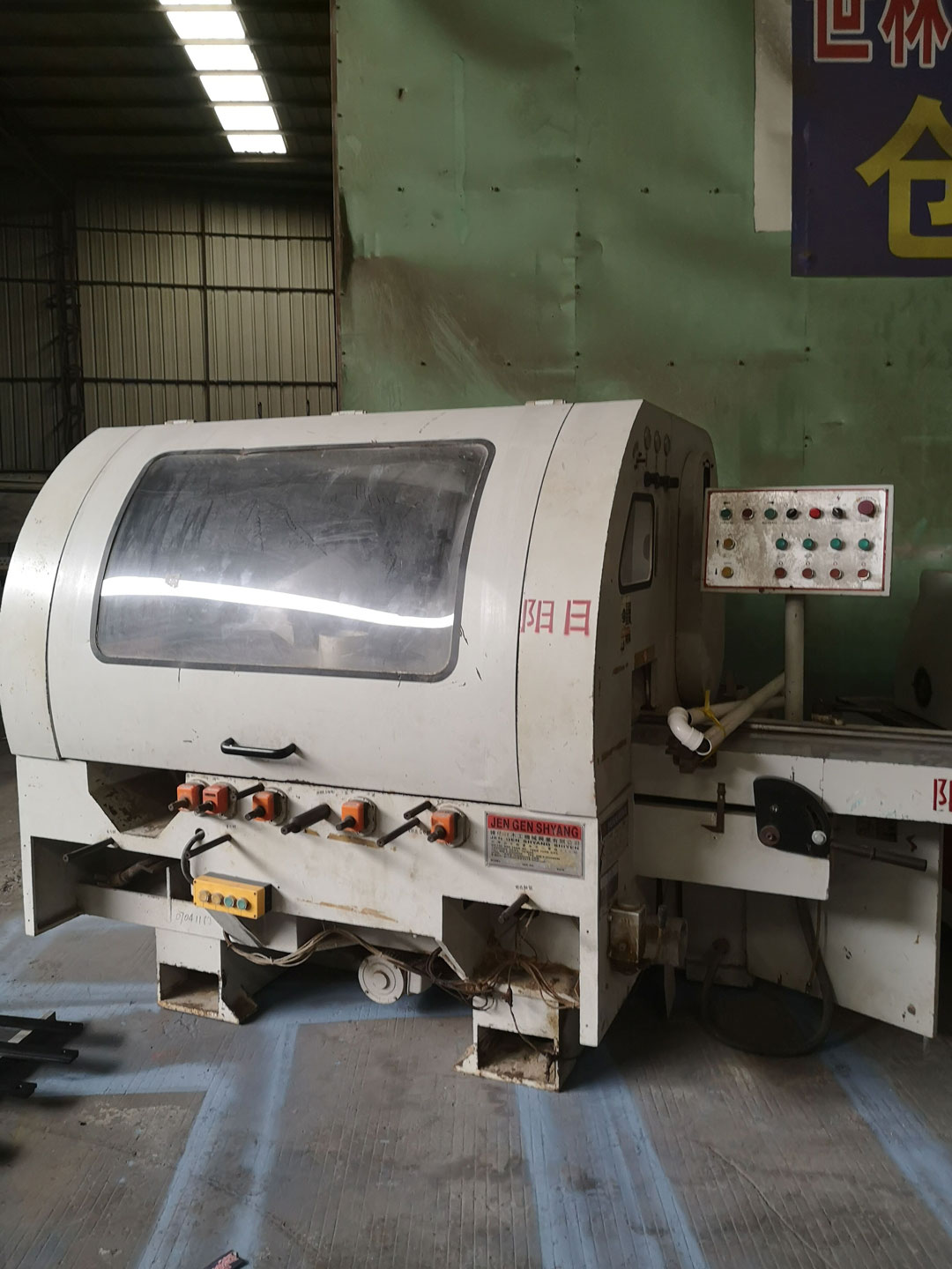 臺灣五軸四面刨