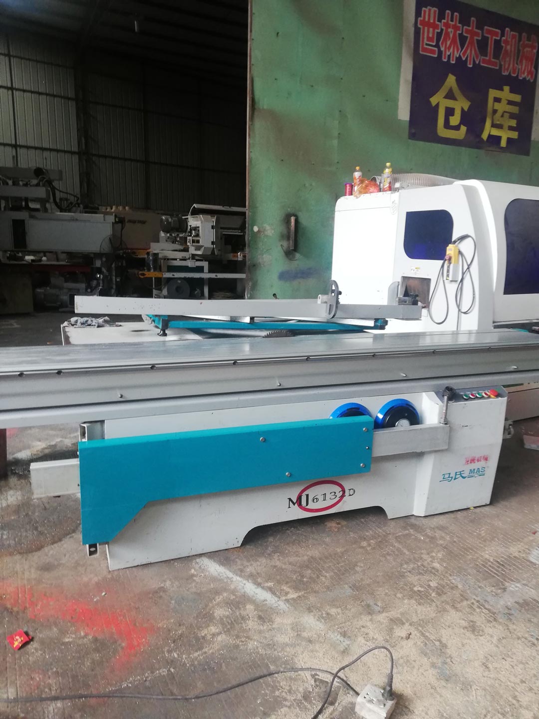 馬氏MJ6132D精密鋸