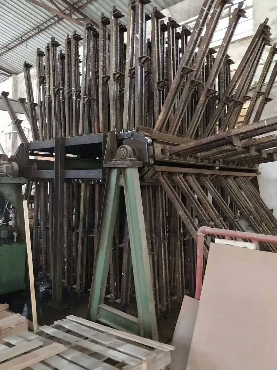 臺(tái)灣30排拼板機(jī)