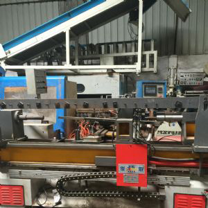 半自動背刀車床